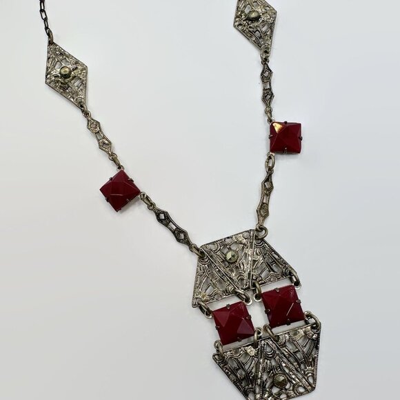 Art Deco Necklace, Silver, Red, Ornate, Faceted, 20s, 30s, Vintage - Picture 7 of 7
